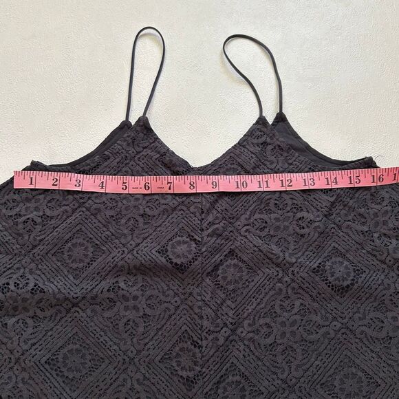 American Eagle Black Lace Handkerchief Cami Top Size S Boho - Picture 4 of 5